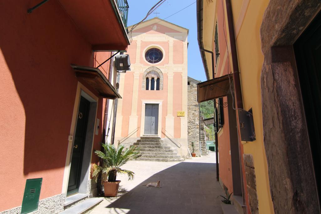 5 Lands Yellow Cottage Levanto Exterior photo