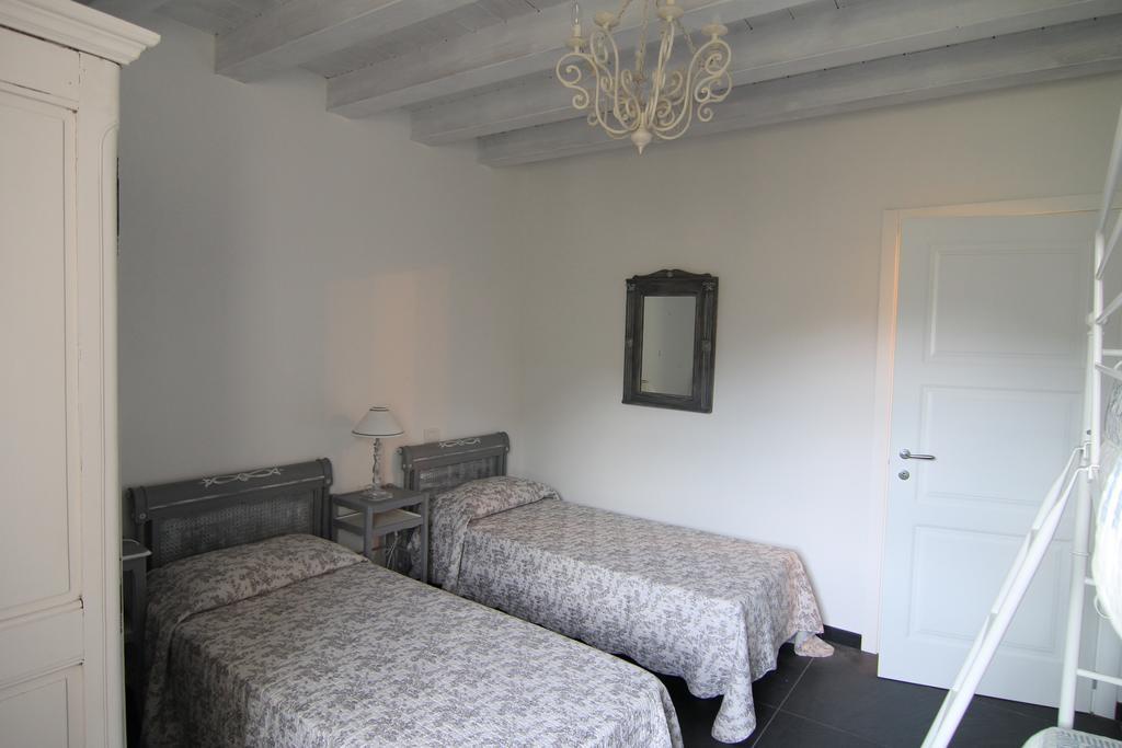 5 Lands Yellow Cottage Levanto Exterior photo